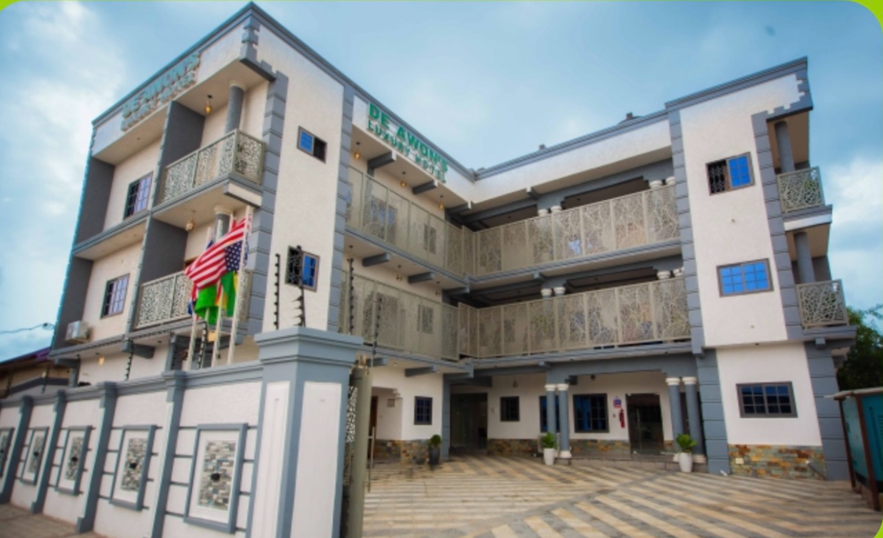 De Awon's Luxury Hotel building